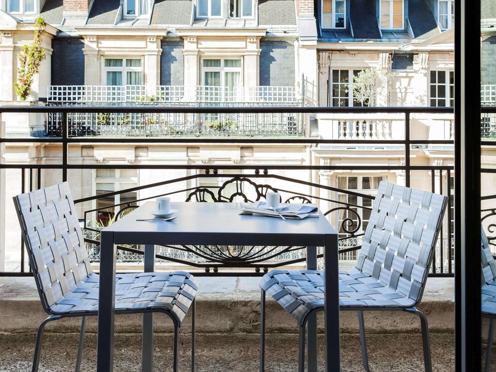 Hotel Sofitel Paris Arc De Triomphe Exterior foto